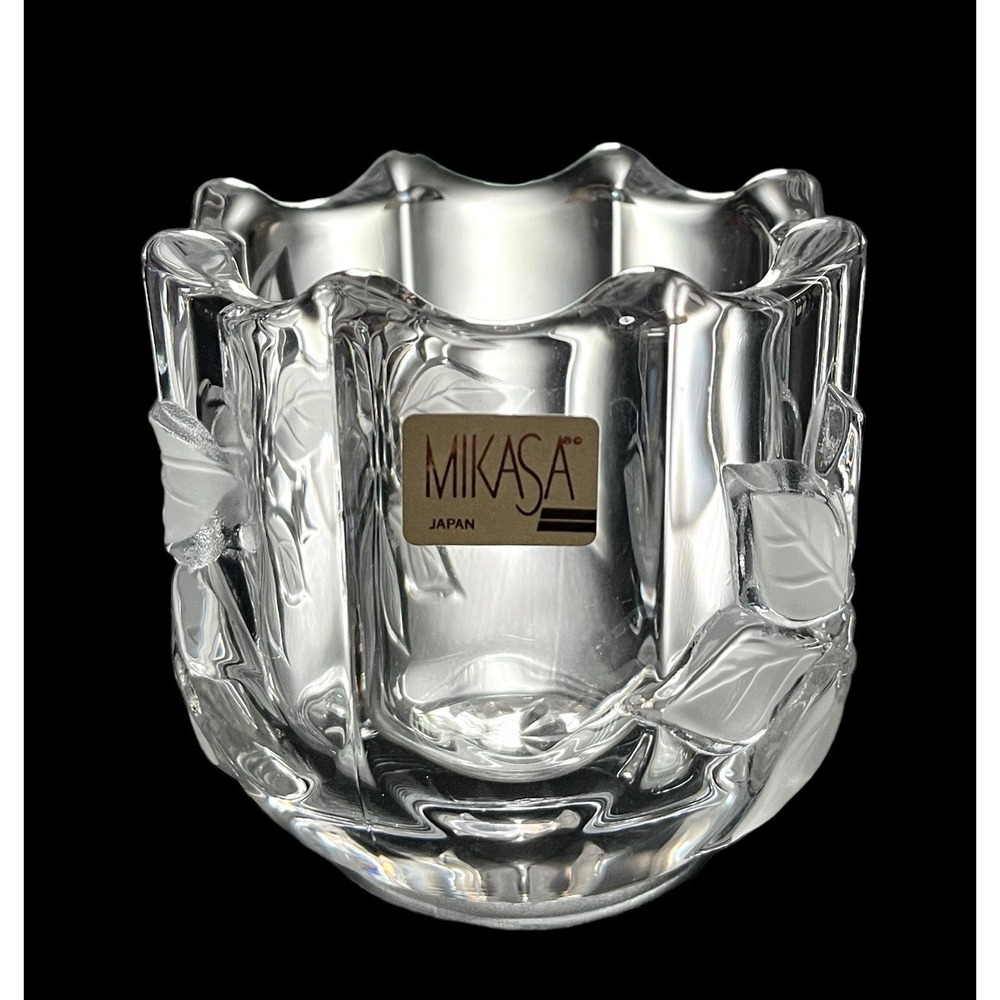 New Mikasa Festive Poinsetta 3" Votive Candle Holiday Holder